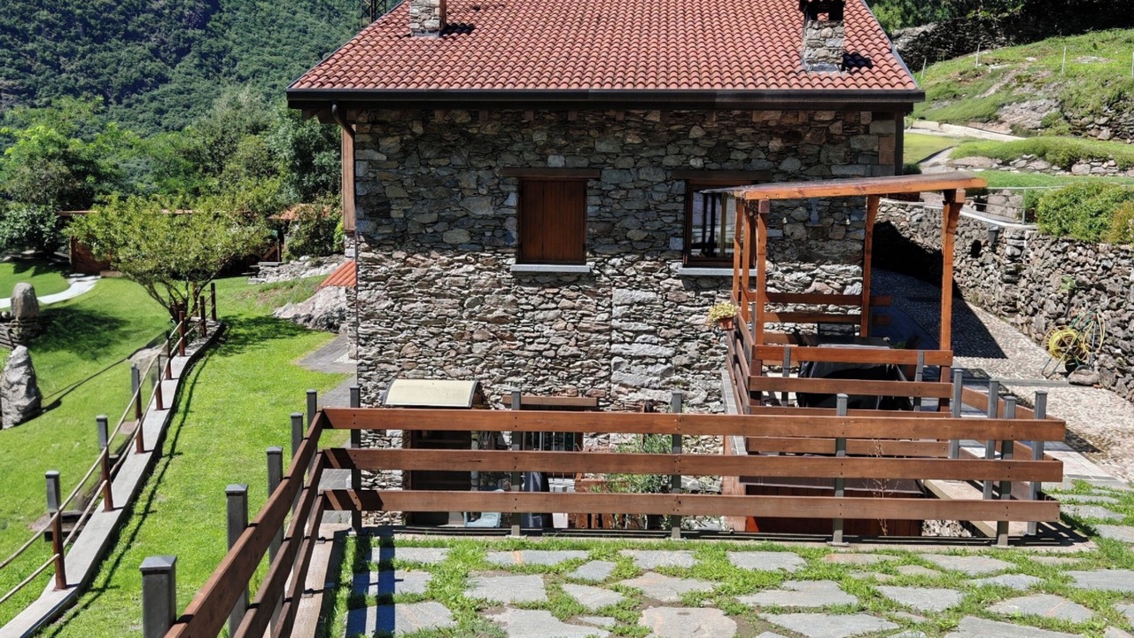 Photo of Patio Balcony in Capo di Ponte