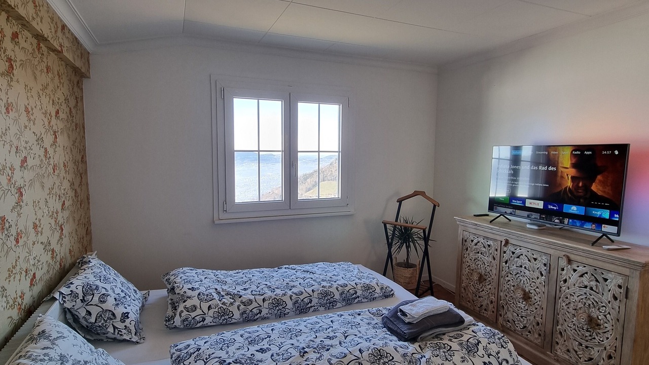 Photo of Bedroom in Glion