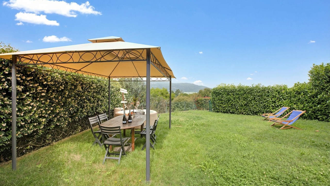 Photo of Outdoor in Ispra