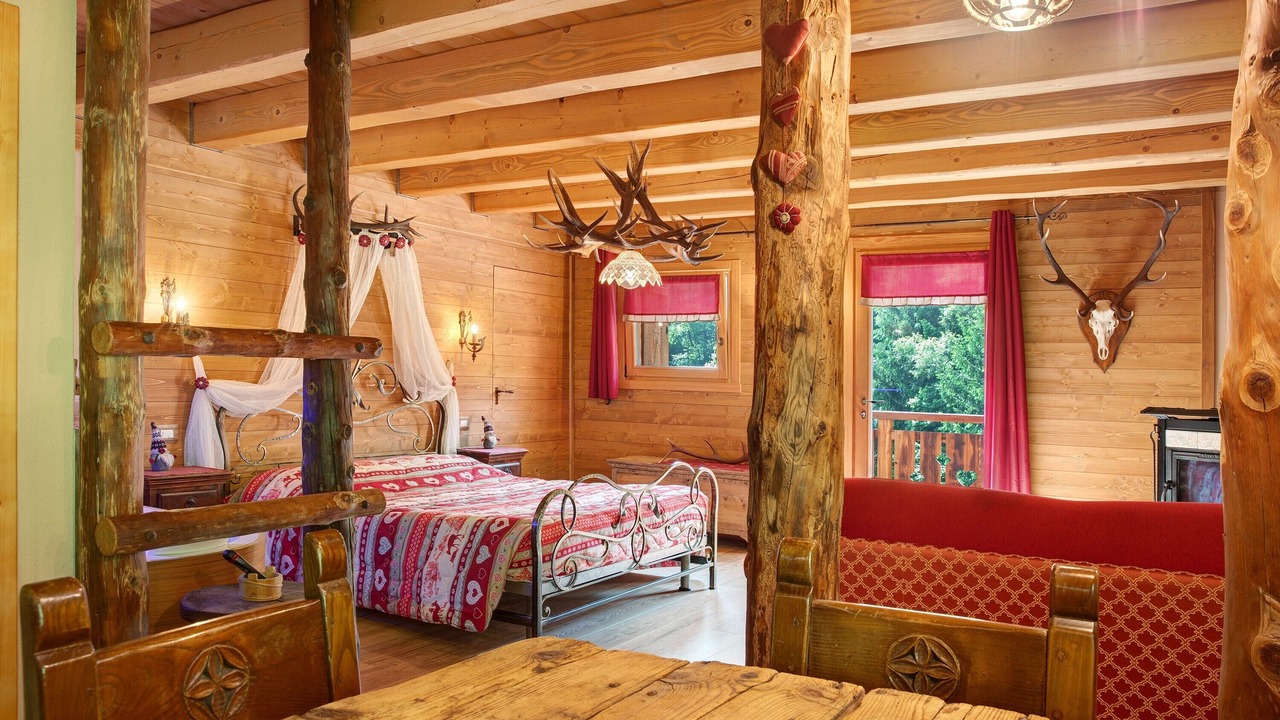 Photo of Bedroom in Monno