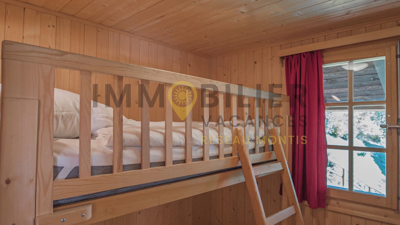 Photo of Bedroom in Saint-Luc
