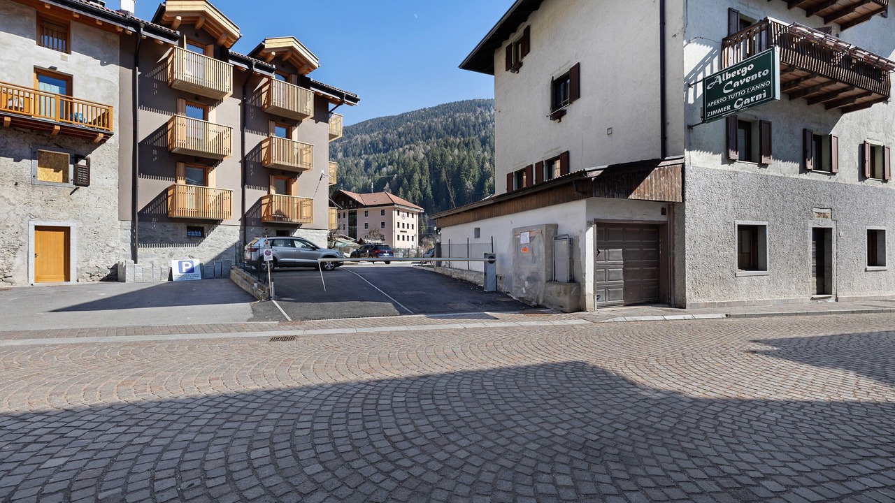Photo of Outdoor in Carisolo