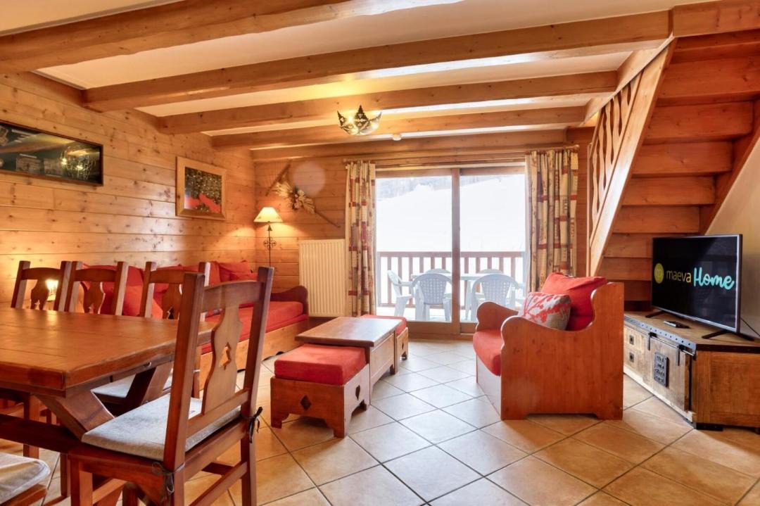 Photo of Livingroom in Arc-1800