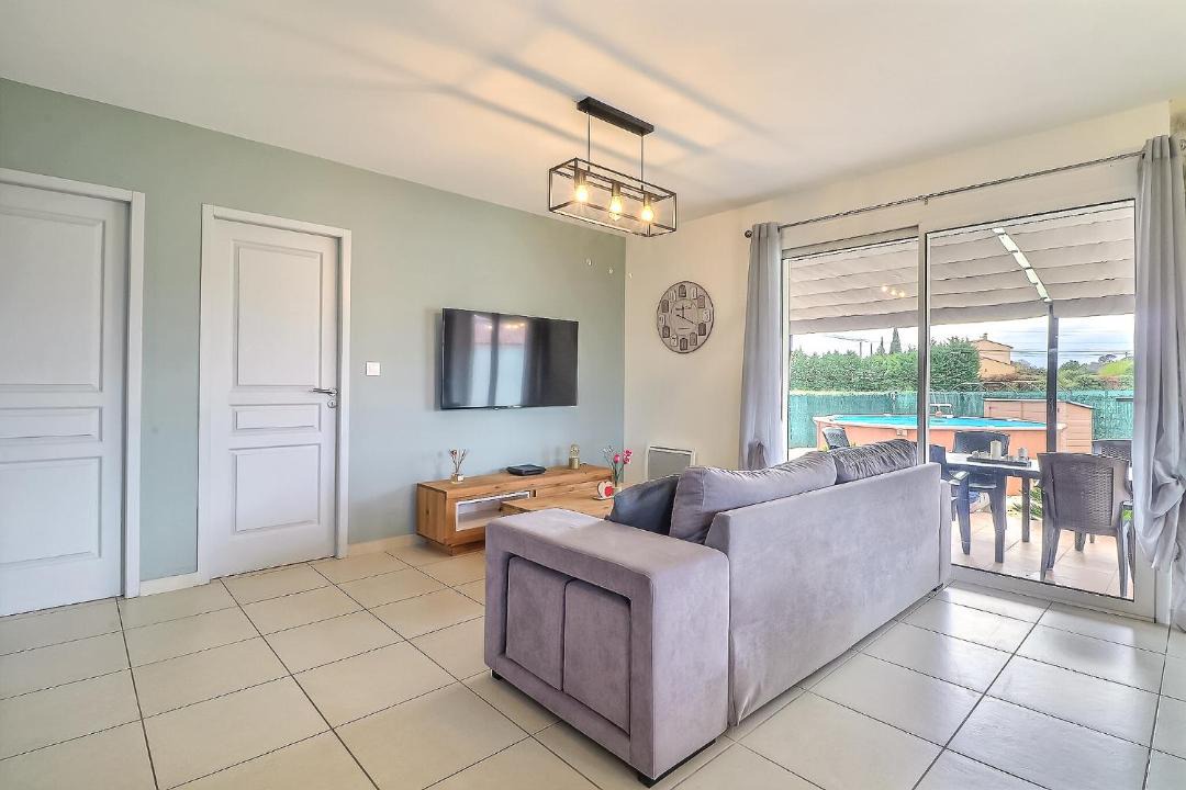 Photo of Livingroom in Saint-Hilaire-de-Brethmas