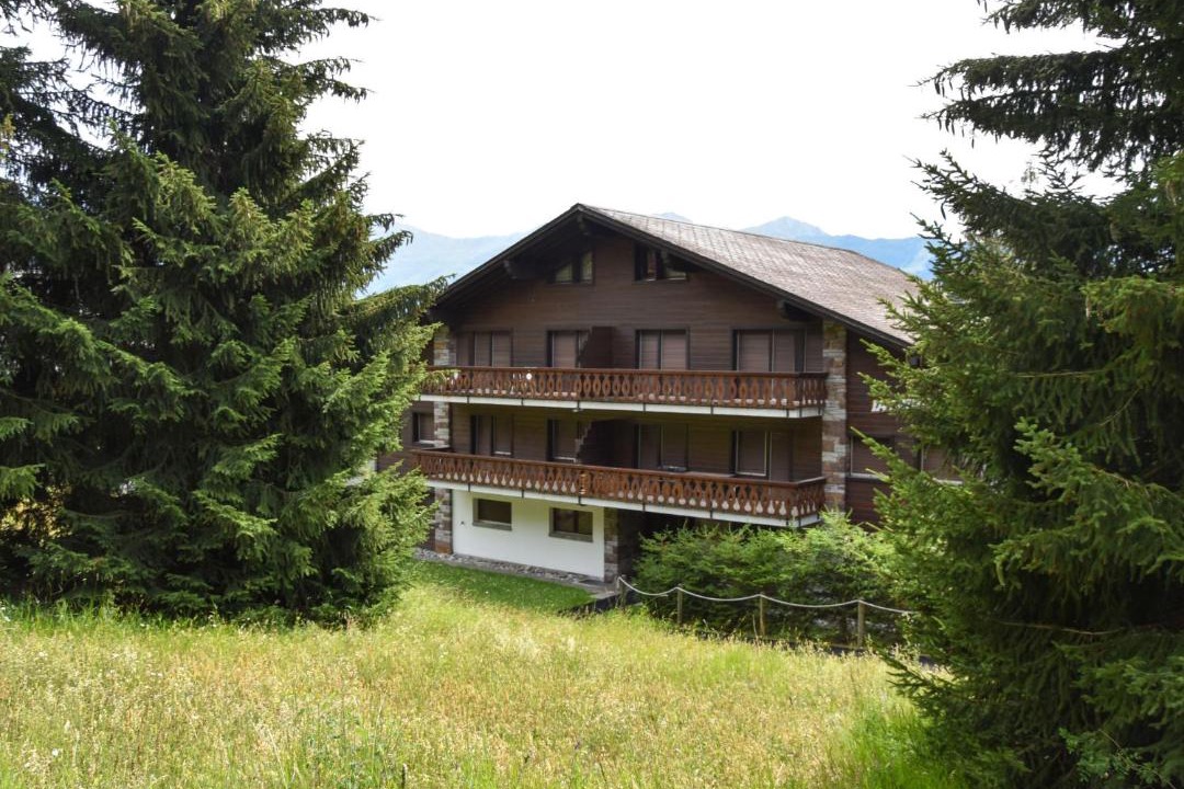 Photo of Buildings in Verbier