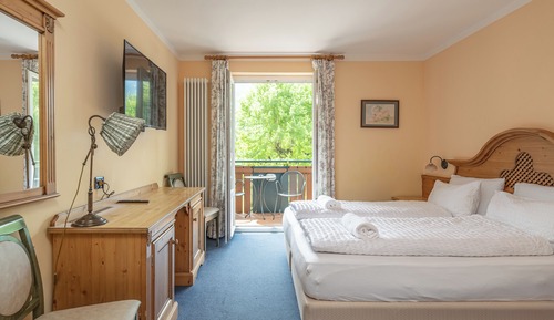 Comfort Triple Room, Balcony, Lake View