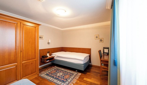 Standard Single Room, Private Bathroom