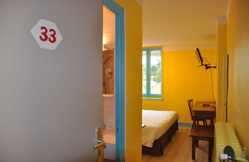 La Tour-du-Pin Hotel | Hotel de France