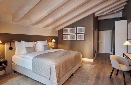 Zermatt City Centre Hotel | SCHLOSS Zermatt - CBD & Adaptogenic Spa and Sport Hotel