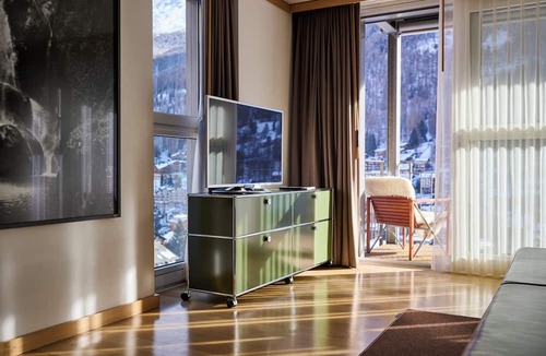Zermatt Hotel | The Omnia