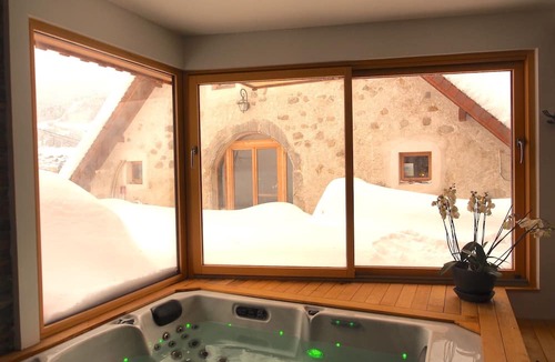 Saint-Pierre-de-Chartreuse Bed & Breakfast | Le ValOmbre