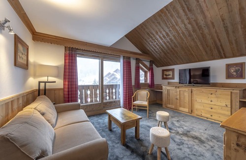 Meribel Centre Hotel | Hôtel L'Eterlou