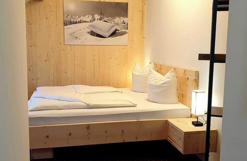 Sulz House | Hotel Pension Löwen nahe Feldkirch - günstige Zimmer für Urlauber, Firmen und Monteure