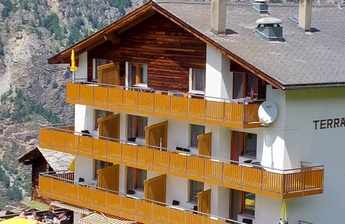 Gasenried Hotel | B&B Alpenrösli