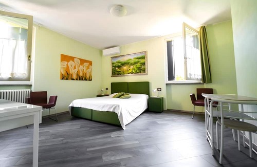 Lecco House | Montebello Lake