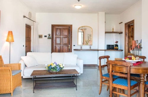 Vignola Apartment | Borgo VII Apartment - Lake Como