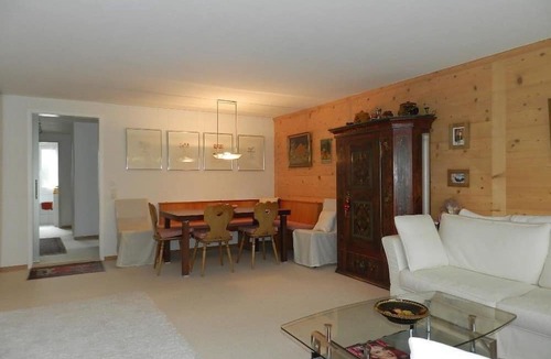 Zweisimmen Nr Gstaad Apartment | Lovely apartment for 4 people with WIFI, TV, balcony and pets allowed
