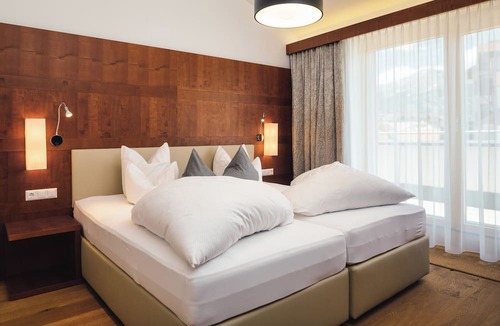 Serfaus Apartment | Schneeweiss