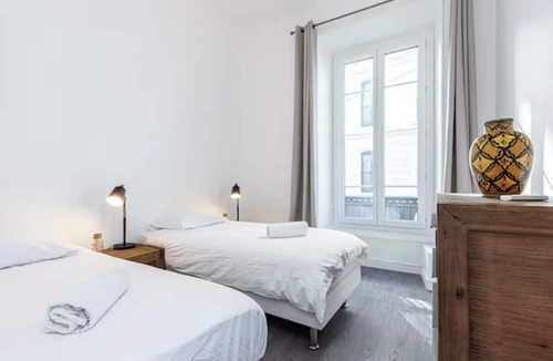 Centre Ville-Gare Apartment | Family-Friendly Apartment in the Heart of Nice – Walk Everywhere
