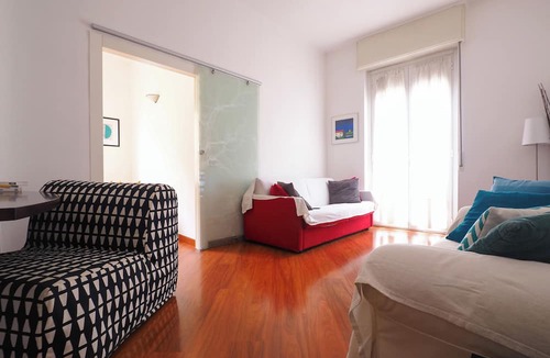 Porta Genova Apartment | Modern equipped apartment with air conditioning quiet area near the city center