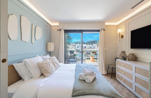 Thiers Apartment | Exceptional Penthouse, 2 BDR Suites, 3 spacious terraces, Sea view, Elevator, AC
