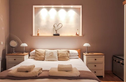 Old Town Apartment | 3 Bedroom Air Conditioned Apartment In The Heart Of Old Town Nice