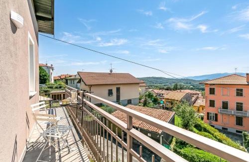 Gemonio Villa | Casa Tramonti: Mountain-View with Terrace Dining - Happy Rentals