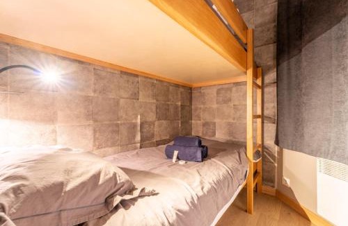 Val-Thorens Apartment | Slope front Ski-In Out Escape Spacious Apartment- In the center of Val Thorens