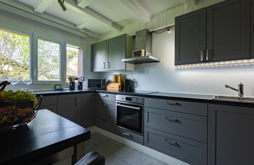 Jorat-Menthue Apartment | Grand appartement rénové - Calme & confortable