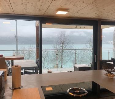 Niederried bei Interlaken Apartment | Lina Luxury Living Lake View Near Interlaken