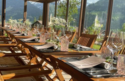 Lenk Hotel | Gasthof Tenne - Ferie mit Härz