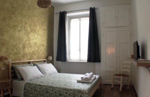 Garlate Bed & Breakfast | B&b Red House
