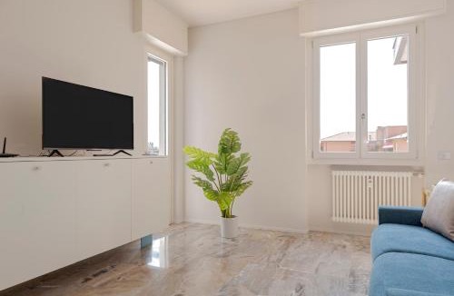 Bergamo Apartment | Domio Fly and Drive - Urban Chic con aria condizionata