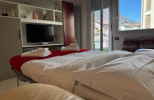 Tirano Apartment | Nido Alpino - casetta con giardino, vista montagne
