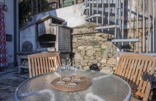 Ronco House | Peaceful Alpine House near Sentiero Valtellina