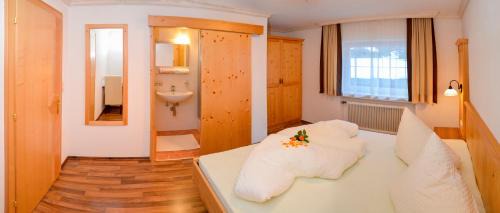 See Apartment | Ferienwohnung Sesselebnerhof