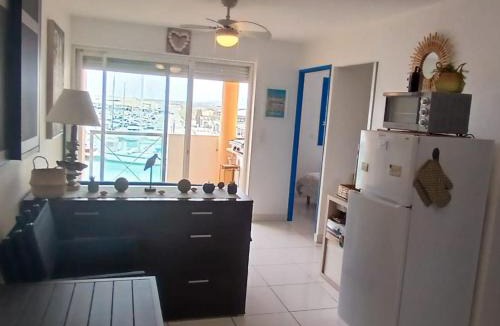 Frontignan Apartment | Appartement cosy vue port - 4 pers. - FR-1-785-17