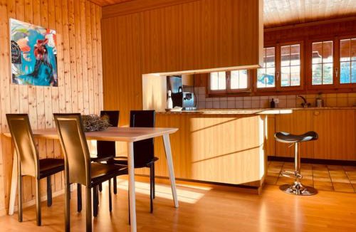 Hasliberg Reuti Apartment | Ferienwohnung im Chalet Bergruh - Hasliberg Reuti