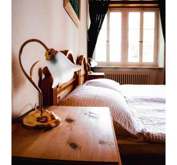 Zenauva Bed & Breakfast | B&B Château la Grande Riedera