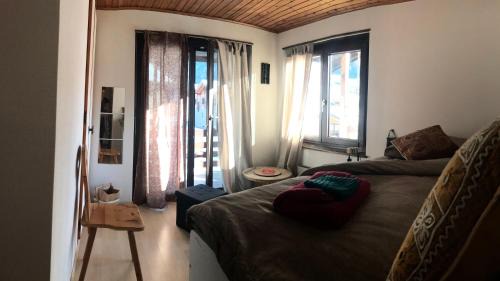 Sembrancher Bed & Breakfast | La Vie Eau Naturelle, jolies chambres chez l'habitant et repas sur demande