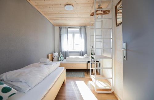 Mader Apartment | Wohnung OG KLIMATISIERT mit 3 Schlafzimmer in ruhiger Gegend