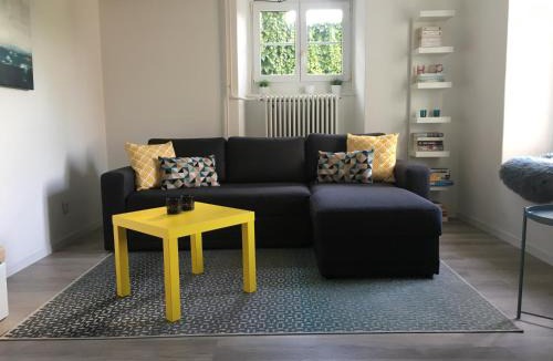 Hauterive Apartment | Bleu Bambou au bord du lac