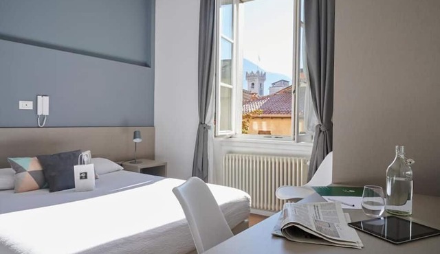 Lainez Rooms & Suites