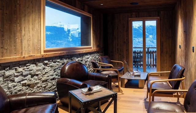 Dent Blanche Resort - TemptingPlaces Collection