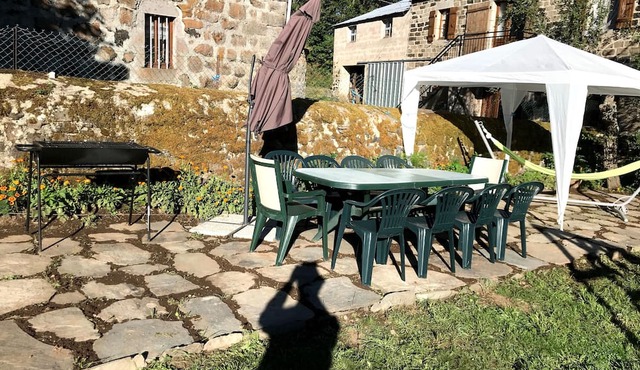 Holiday Home 'Maison De Famille Plateau Du Mezenc' with Mountain View, Private Terrace and Wi-Fi in Les Vastres