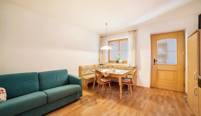 Holiday Apartment "Egarthof Arnika" with Mountain View, Wi-Fi, Balcony & Garden