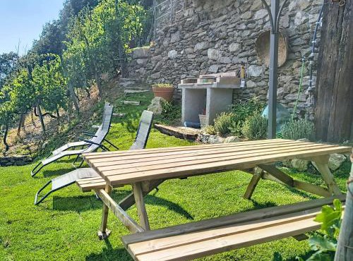 Apartment Al Vignale - Le Terrazze by Interhome