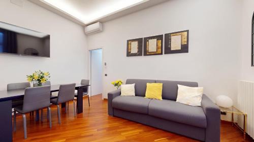 Rent Apartment - Porta Venezia-Luxury Apartment