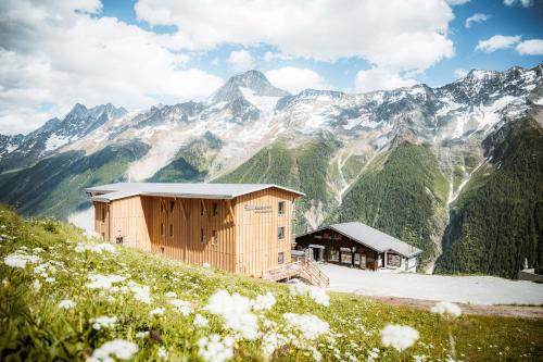 Momentum, die Lauchernalp Lodge