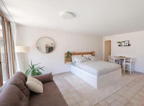 Bright studio Martigny - 30 min from Verbier - free parking